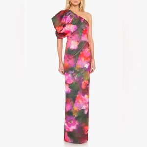 Black Halo Egan
88% polyamide/12% elastane
Lining: 96% polyamide/4% elastane